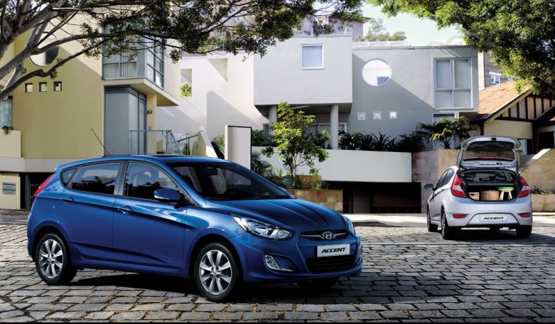 Accent Hatch 1.6 CRDi GL 6MT full