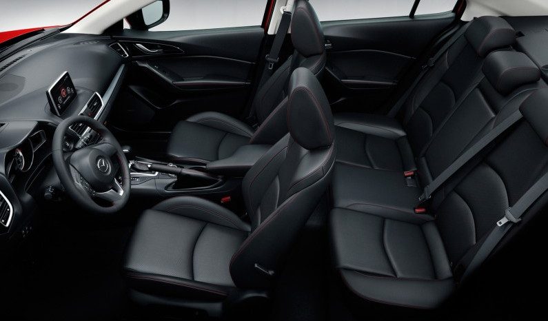 Mazda 3 4-door full