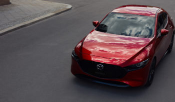 Mazda 3 Sedan Elite full