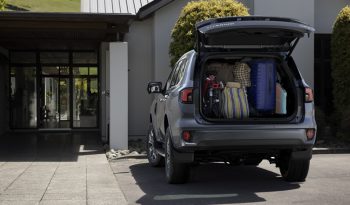 Ford Next-Gen Everest Titanium + full